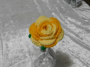 Crochet Open Rose - Lemon and Gold